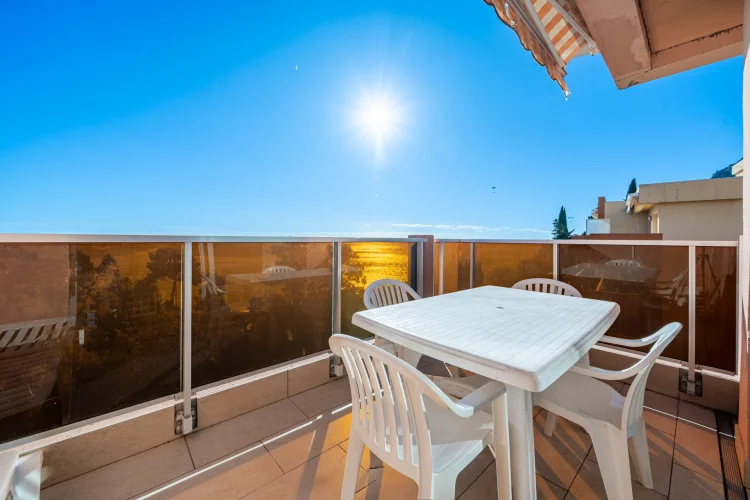 27 / Residence BRUYÈRES<br>Ref. 27