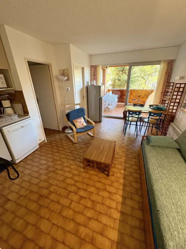 50 / Residence BRUYÈRES<br>Ref. 50