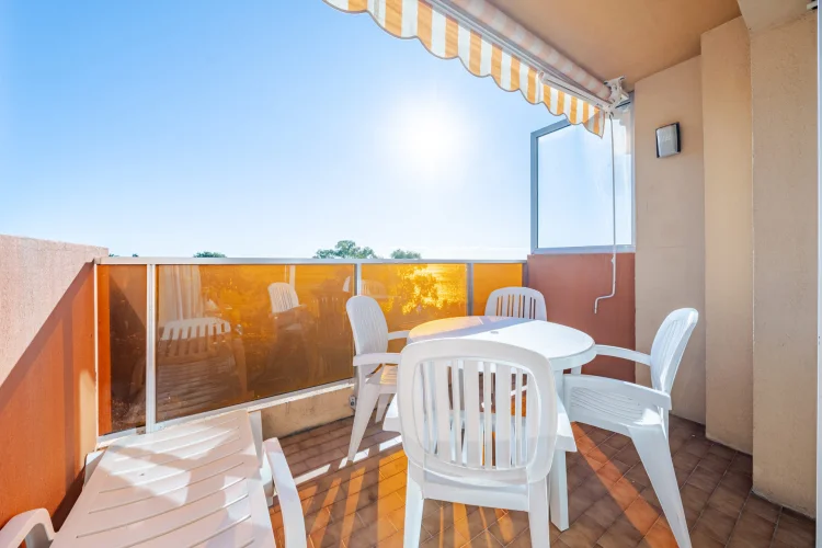 76 / Residence CHÈVREFEUILLES A<br>Ref. 76